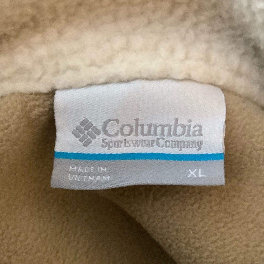 Columbia Cream and Olive Green Sherpa Fleece Pullover - Picture 10 of 11